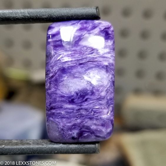 Charoite meaning