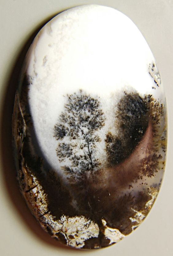 blue dendritic agate