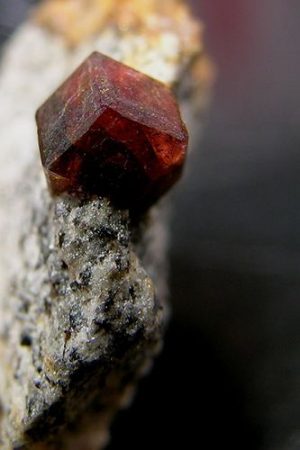 almandine hampshire crystals crystalsandjewelry adamantine boosts improves bloodstone