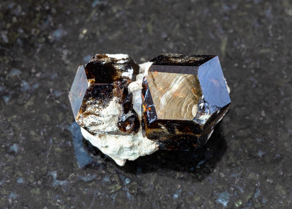 Andradite Raw