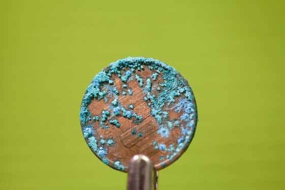 tips-to-help-clean-green-gunk-on-jewelry-the-complete-guide