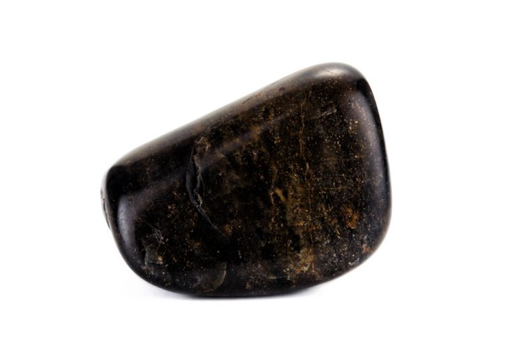 Black Jasper: Meanings, Properties and Powers - The Complete Guide