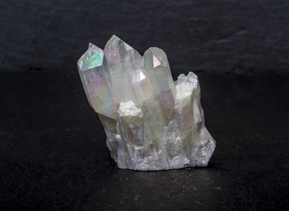 angel aura quartz spiritual meaning