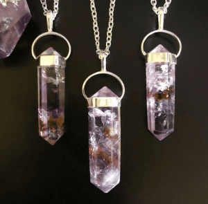 Amazing Melodys Stone pendants