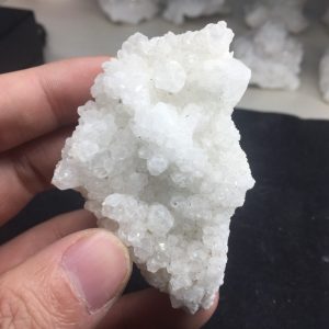 Quartz Crystal has white color energy